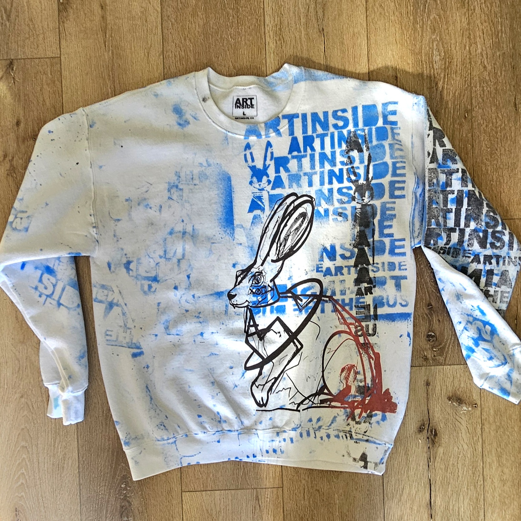 RABBIT Sweater (blue) size Large extra